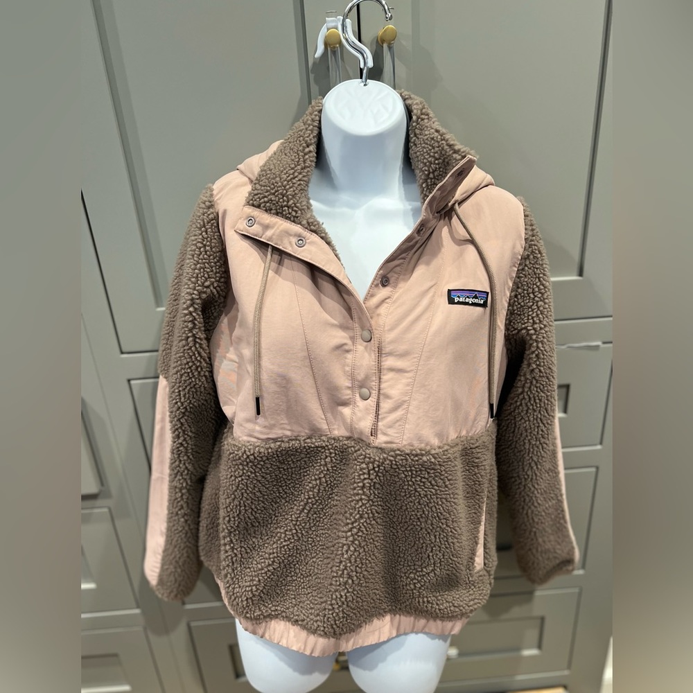 Patagonia Hooded Fleece worn once